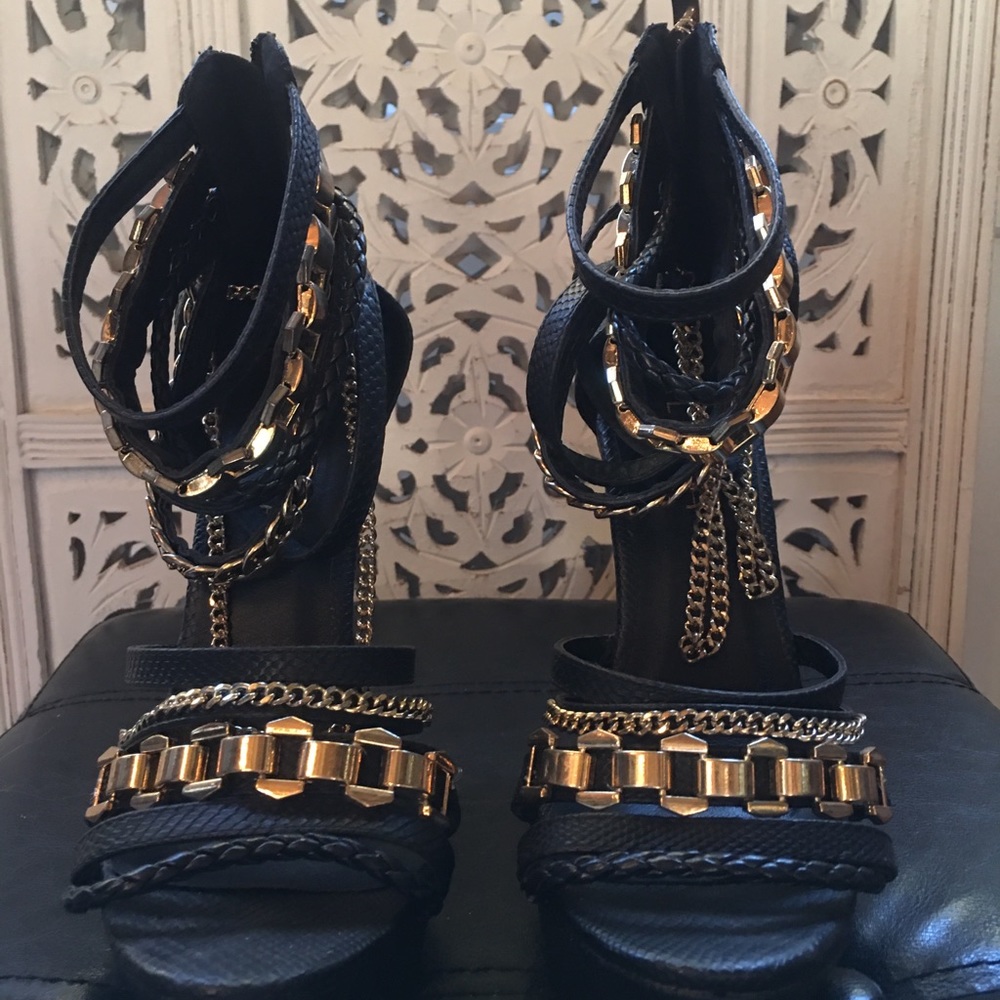 Platform shoes (15)
